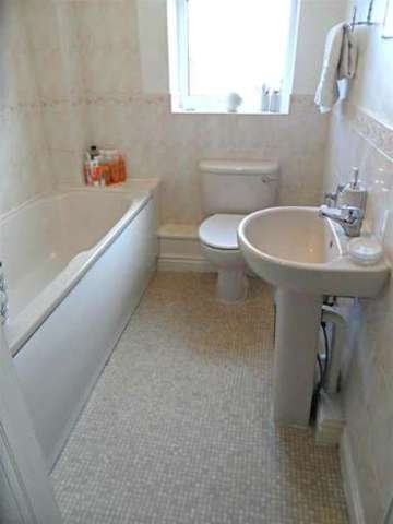  Image of 2 bedroom Semi-Detached house to rent in Serin Close Newton-Le-Willows WA12 at Serin Close  Newton Le Willows, WA12 9XL