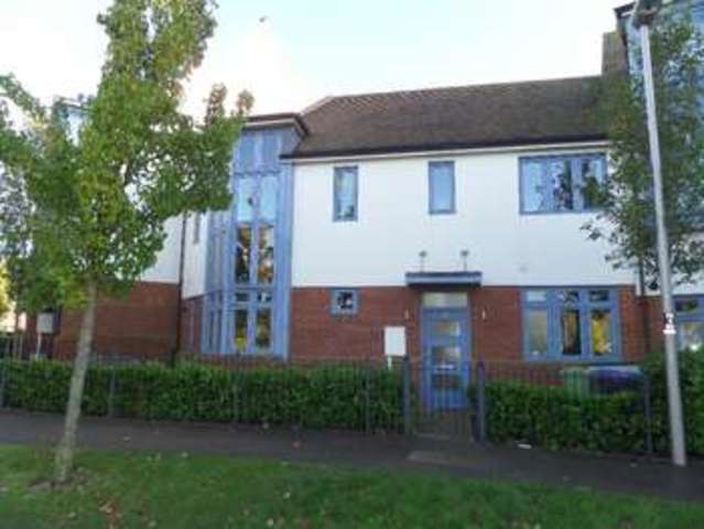  Image of 4 bedroom Terraced house for sale in Shackerstone Close Broughton Milton Keynes MK10 at Milton Keynes, MK10 9RB