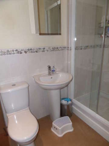  Image of 4 bedroom Terraced house for sale in Shackerstone Close Broughton Milton Keynes MK10 at Milton Keynes, MK10 9RB
