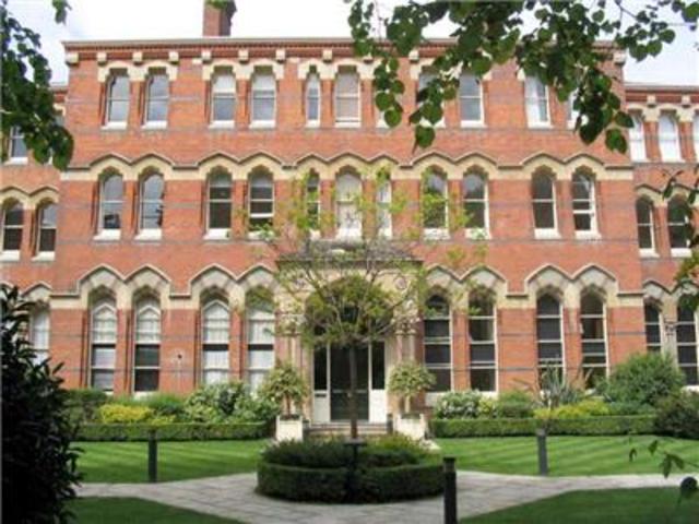  Image of 2 bedroom Flat to rent in St. Georges Place Cheltenham GL50 at St Georges Place  Gloucestershire, GL50 3PX
