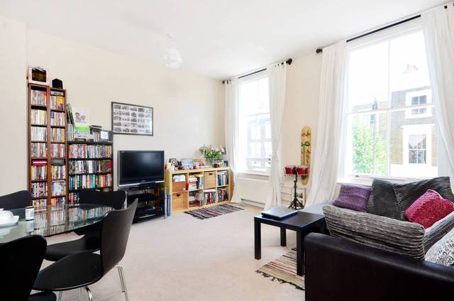  Image of 2 bedroom Flat to rent in Shakspeare Walk London N16 at Shakspeare Walk  Hackney, N16 8TA