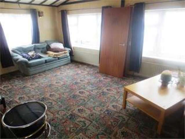  Image of 2 bedroom Detached house for sale in Shangrila West Caravan Park Kingsmans Farm Road Hullbridge Hockley SS5 at Shangrila Kingsmans farm road Hullbridge, SS5 6QE