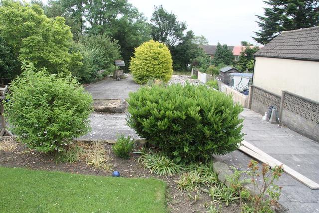  Image of 2 bedroom Detached house for sale in Shaw Lane Gardens Guiseley Leeds LS20 at Guiseley Leeds Guiseley, LS20 9JH