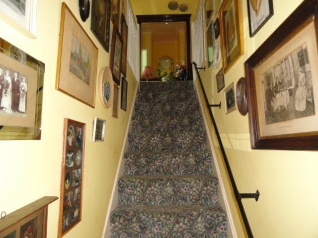  Image of 3 bedroom Semi-Detached house for sale in Shay Grange Bradford BD9 at Bradford, BD9 6RD