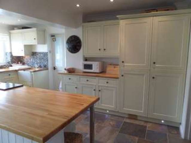  Image of 3 bedroom Semi-Detached house for sale in Shelley Close Newport Pagnell MK16 at Newport Pagnell, MK16 8JB
