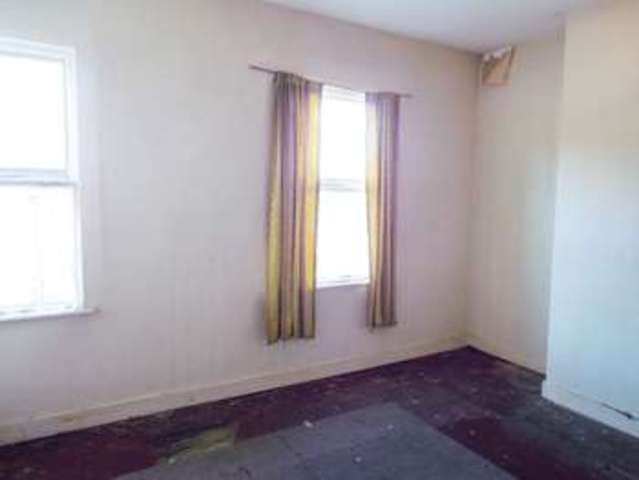  Image of 2 bedroom Terraced house for sale in Shelton Old Road Stoke-on-Trent ST4 at Shelton Old Road  Stoke-On-Trent, ST4 7RX