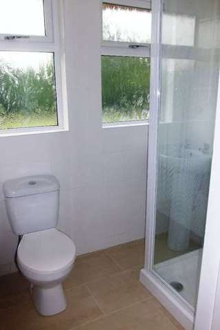 Image of 2 bedroom Flat to rent in Shenley Lane Northfield Birmingham B29 at Shenley Lane Northfield Birmingham, B29 5PN