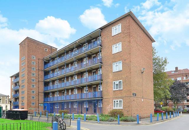  Image of 3 bedroom Flat for sale in Frampton Park Road London E9 at Sherard House, Frampton Park Road  Victoria Park, E9 7PE