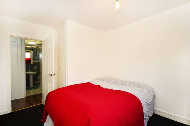  Image of 3 bedroom Flat for sale in Frampton Park Road London E9 at Sherard House, Frampton Park Road  Victoria Park, E9 7PE