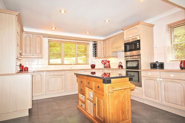  Image of 5 bedroom Detached house for sale in Doctors Hill Sherfield English Romsey SO51 at Doctors Hill Sherfield English Romsey, SO51 6JX