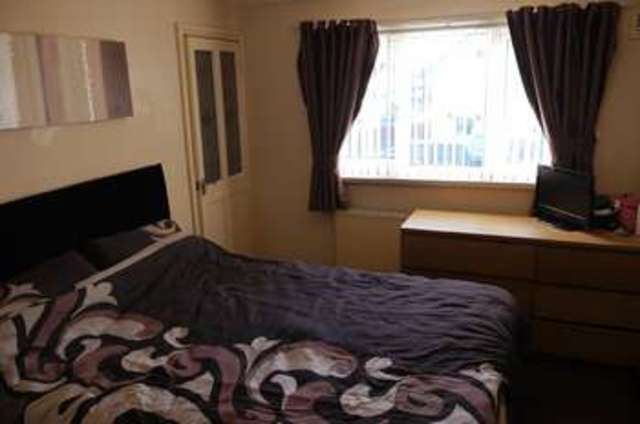 Image of 3 bedroom Terraced house for sale in Shipcote Road Goole DN14 at Old Goole East Yorkshire, DN14 5UF