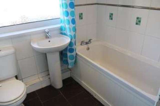  Image of 3 bedroom Terraced house for sale in Shipcote Road Goole DN14 at Old Goole East Yorkshire, DN14 5UF