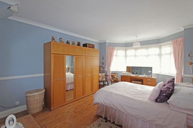  Image of 3 bedroom Semi-Detached house for sale in Janson Road Shirley Southampton SO15 at Janson Road  Southampton, SO15 5GL