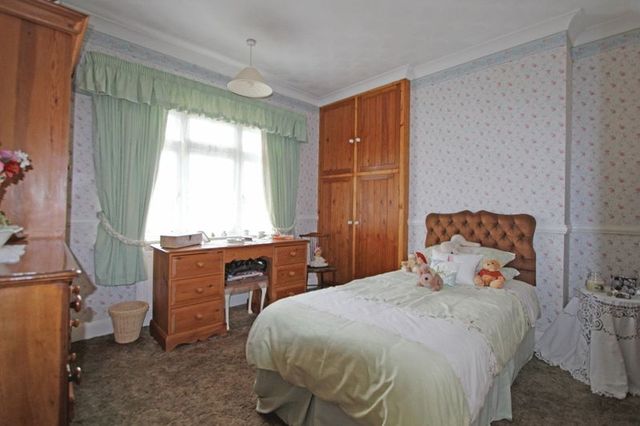  Image of 3 bedroom Semi-Detached house for sale in Janson Road Shirley Southampton SO15 at Janson Road  Southampton, SO15 5GL