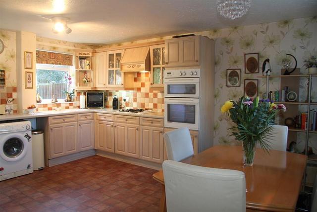  Image of 2 bedroom Terraced house for sale in Silk Mill Approach Horsforth Leeds LS16 at Leeds  Tinshill, LS16 6RP