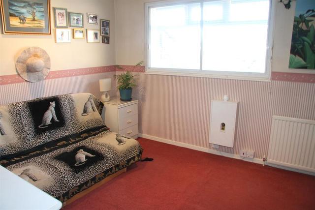  Image of 2 bedroom Terraced house for sale in Silk Mill Approach Horsforth Leeds LS16 at Leeds  Tinshill, LS16 6RP