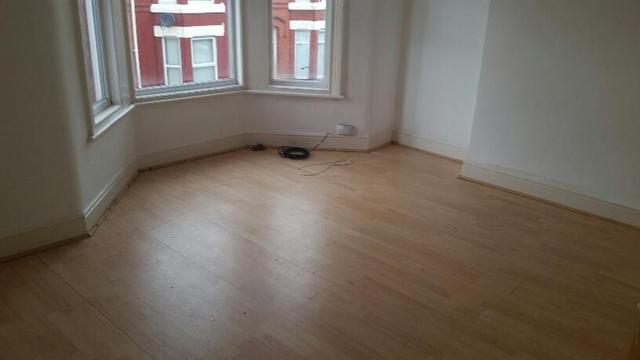  Image of 3 bedroom Terraced house to rent in Silverdale Avenue Old Swan Liverpool L13 at Tuebrook  Liverpool, L13 7EZ