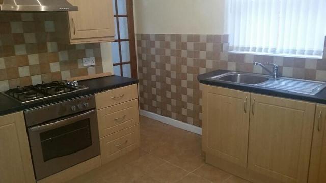  Image of 3 bedroom Terraced house to rent in Silverdale Avenue Old Swan Liverpool L13 at Tuebrook  Liverpool, L13 7EZ