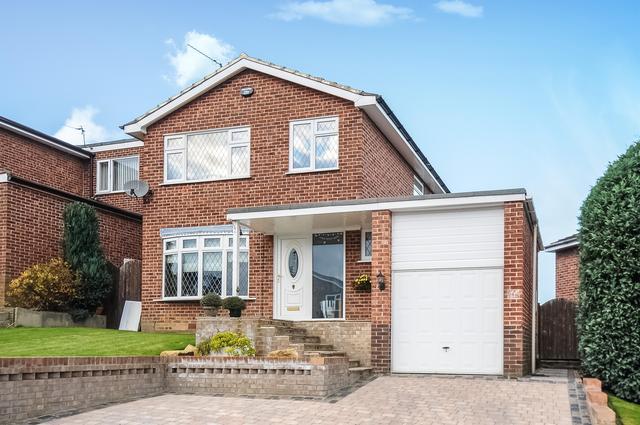  Image of 3 bedroom Detached house for sale in Silverdale Grange Guiseley Leeds LS20 at Guiseley Leeds Guiseley, LS20 8PX