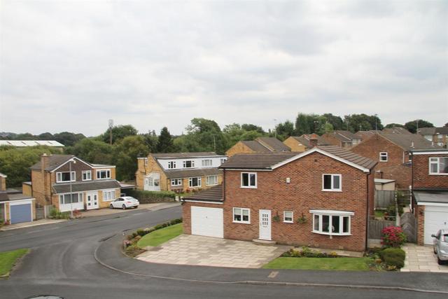  Image of 3 bedroom Detached house for sale in Silverdale Grange Guiseley Leeds LS20 at Guiseley Leeds Guiseley, LS20 8PX