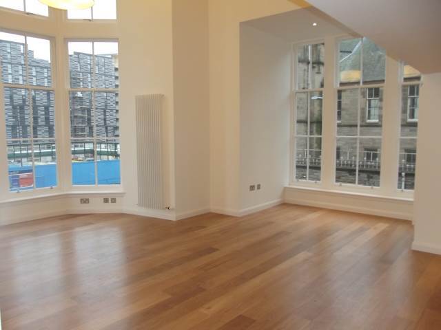  Image of 3 bedroom Flat to rent in Simpson Loan Edinburgh EH3 at Meadows Edinburgh Edinburgh, EH3 9GR