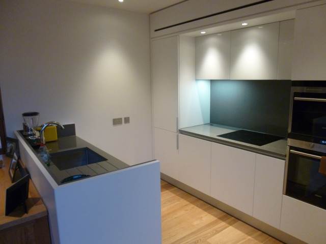  Image of 1 bedroom Flat to rent in Simpson Loan Edinburgh EH3 at Meadows Edinburgh Edinburgh, EH3 9GQ