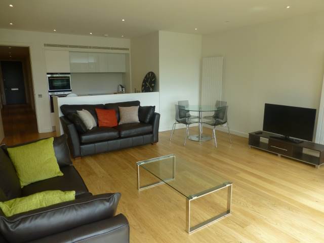  Image of 2 bedroom Flat to rent in Simpson Loan Edinburgh EH3 at New Town Edinburgh Edinburgh, EH3 9GP