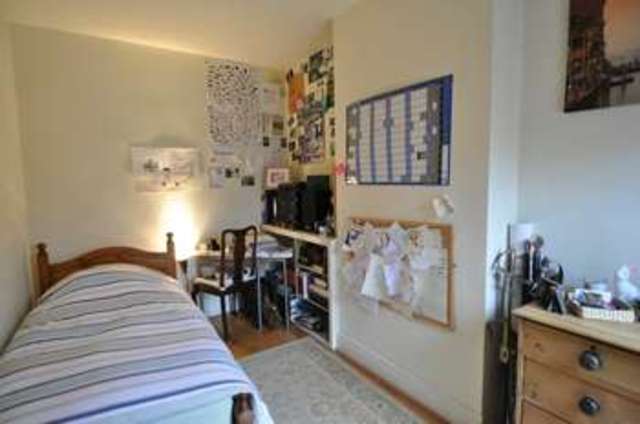  Image of 4 bedroom Terraced house for sale in Sir Johns Road Selly Park Birmingham B29 at Sir Johns Road Selly Park Birmingham, B29 7EP