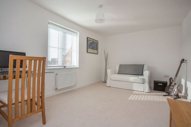  Image of 3 bedroom Terraced house for sale in Skylark Avenue Emsworth PO10 at Skylark Avenue  Emsworth, PO10 7GB