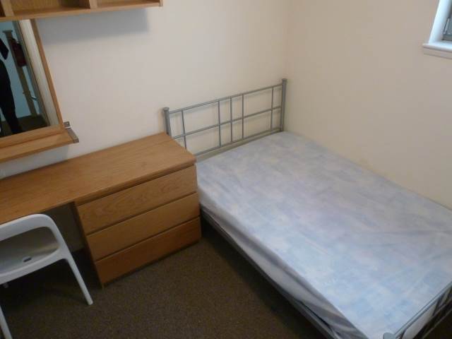  Image of 4 bedroom Town House to rent in Slateford Road Edinburgh EH14 at Craiglockhart Edinburgh Edinburgh, EH14 1LR