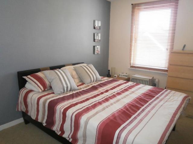  Image of 1 bedroom Flat to rent in Sloan Street Edinburgh EH6 at Leith Walk Edinburgh Edinburgh, EH6 8PJ