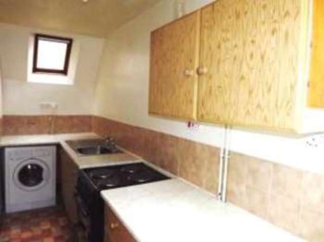  Image of 2 bedroom Flat for sale in Smith Street Warwick CV34 at Warwick Warwickshire Warwick, CV34 4JA