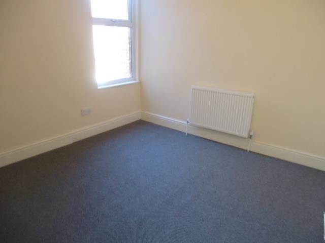  Image of 3 bedroom Flat to rent in Smithdown Road Liverpool L7 at Wavertree  Liverpool, L15 2HD