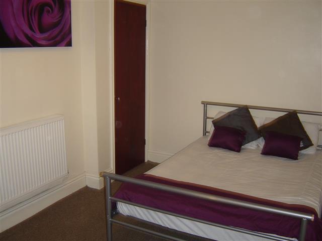  Image of 6 bedroom Terraced house to rent in Smithdown Road Liverpool L7 at Wavertree  Liverpool, L15 3JL