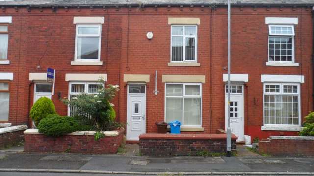  Image of 2 bedroom Terraced house to rent in Smyrna Street Oldham OL4 at Smyrna Street Clarksfield Oldham, OL4 5ET