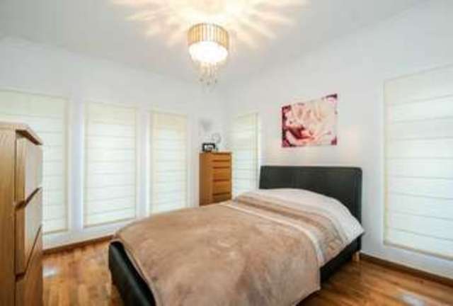  Image of 5 bedroom Detached house for sale in Solesbridge Lane Chorleywood Rickmansworth WD3 at Chorleywood, WD3 5SW