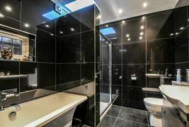  Image of 5 bedroom Detached house for sale in Solesbridge Lane Chorleywood Rickmansworth WD3 at Chorleywood, WD3 5SW