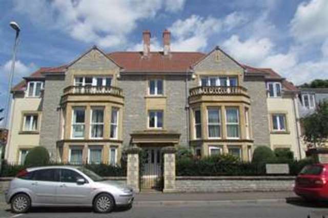  Image of 1 bedroom Flat for sale in Somerton Road Street BA16 at Street, BA16 0FE