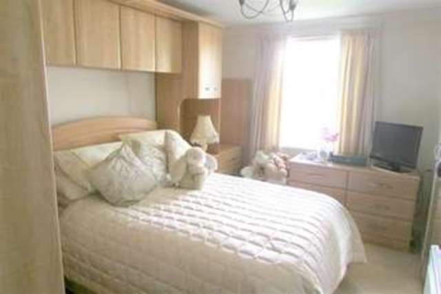  Image of 1 bedroom Flat for sale in Somerton Road Street BA16 at Street, BA16 0FE