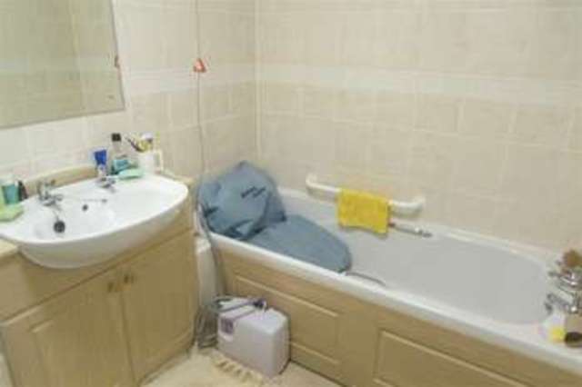  Image of 2 bedroom Flat for sale in Somerton Road Street BA16 at Street, BA16 0FE