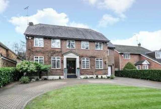  Image of 6 bedroom Detached house for sale in South Approach Northwood HA6 at Moor Park  Northwood, HA6 2ET