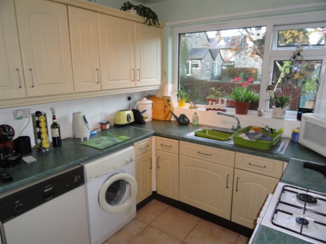  Image of 4 bedroom Detached house for sale in South Edge Shipley BD18 at Shipley, BD18 4RA