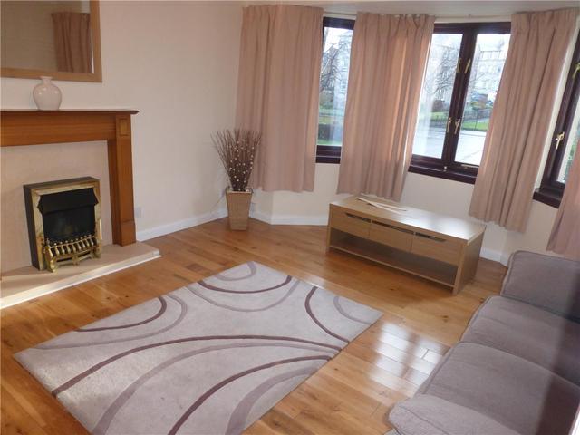  Image of 2 bedroom Flat to rent in South Elixa Place Edinburgh EH8 at Willowbrae Edinburgh Edinburgh, EH8 7PG