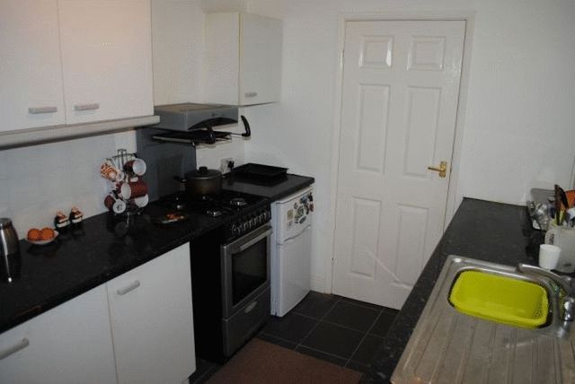  Image of 3 bedroom Terraced house for sale in South Parade Grimsby DN31 at South Parade  Grimsby, DN31 1TX