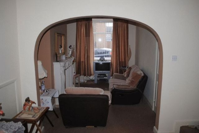  Image of 3 bedroom Terraced house for sale in South Parade Grimsby DN31 at South Parade  Grimsby, DN31 1TX
