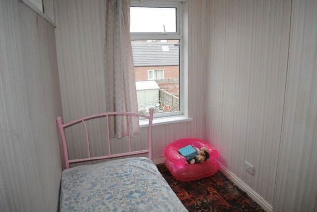  Image of 3 bedroom Terraced house for sale in South Parade Grimsby DN31 at South Parade  Grimsby, DN31 1TX