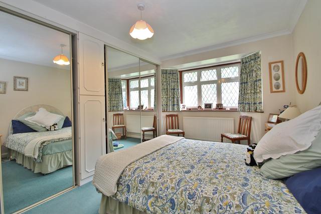  Image of 4 bedroom Detached house for sale in South Road Horsell Woking GU21 at Horsell Surrey Horsell, GU21 4JN
