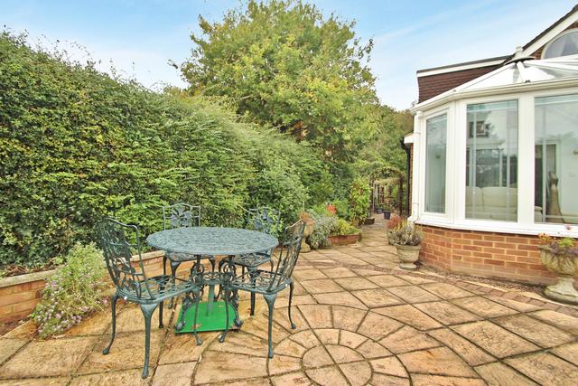  Image of 4 bedroom Detached house for sale in South Road Horsell Woking GU21 at Horsell Surrey Horsell, GU21 4JN