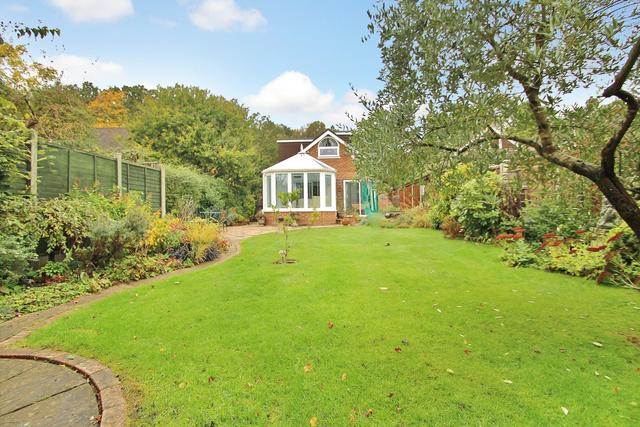  Image of 4 bedroom Detached house for sale in South Road Horsell Woking GU21 at Horsell Surrey Horsell, GU21 4JN