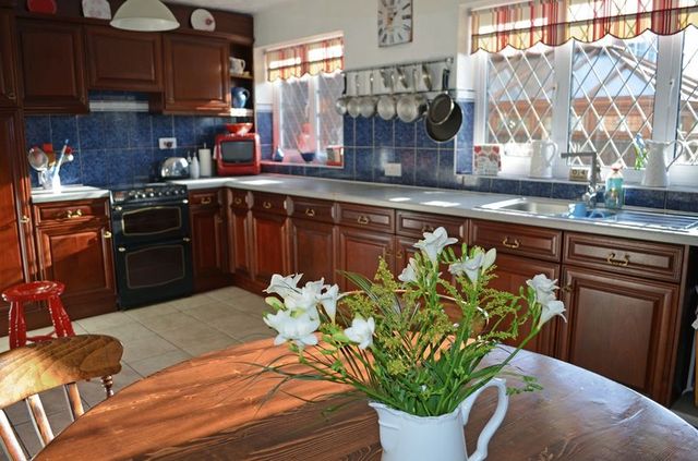  Image of 4 bedroom Detached house for sale in South Street Bole Retford DN22 at South Street Bole Retford, DN22 9EJ